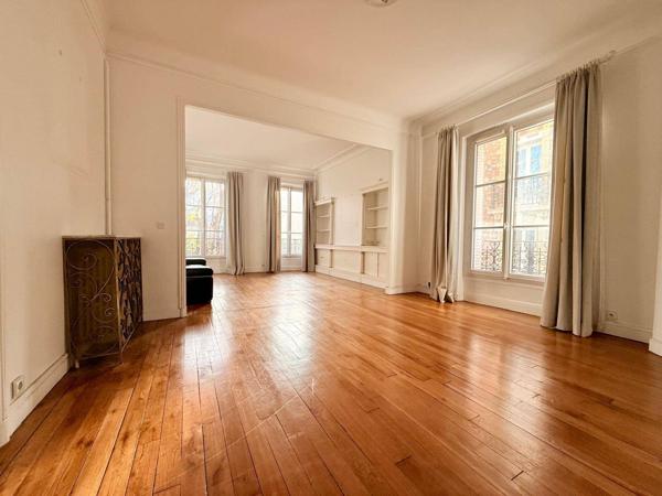 Appartement bourgeois de  96 m² centre-ville ARGENTEUIL