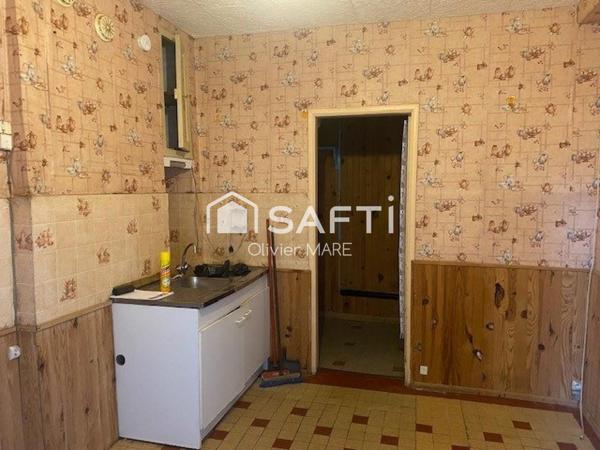 Maison 70m², 2 chs, terrain 302 m², dépendance, centre Messei