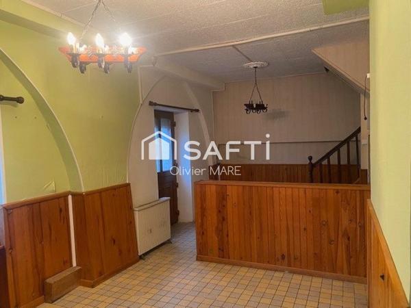 Maison 70m², 2 chs, terrain 302 m², dépendance, centre Messei