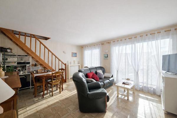 Maison Ecquevilly 4 pièce(s) 73 m2