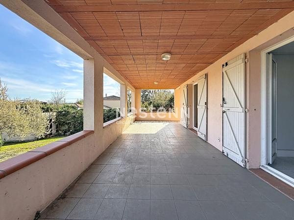 A VENDRE - FROUZINS - Ensemble de 2 appartements T3 et T5 177 m².