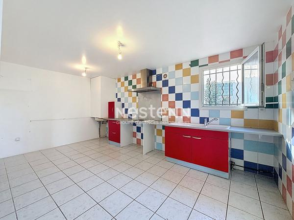 A VENDRE - FROUZINS - Ensemble de 2 appartements T3 et T5 177 m².