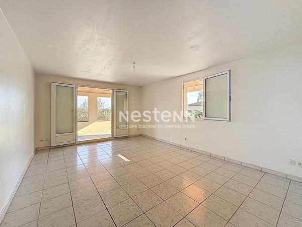 A VENDRE - FROUZINS - Ensemble de 2 appartements T3 et T5 177 m².