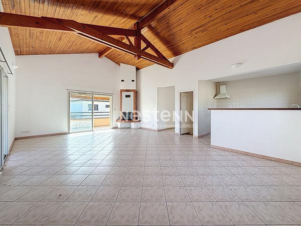 A VENDRE - FROUZINS - Ensemble de 2 appartements T3 et T5 177 m².