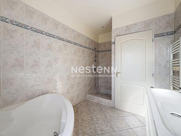 A VENDRE - FROUZINS - Ensemble de 2 appartements T3 et T5 177 m².