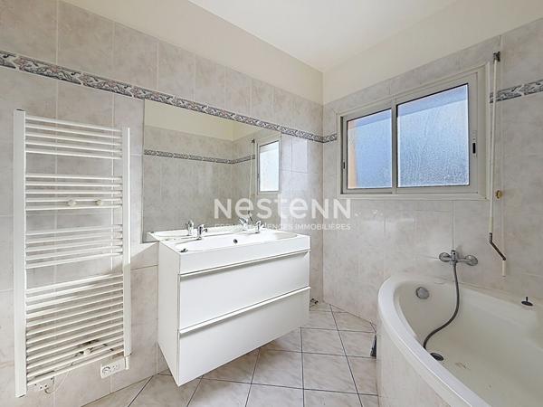 A VENDRE - FROUZINS - Ensemble de 2 appartements T3 et T5 177 m².