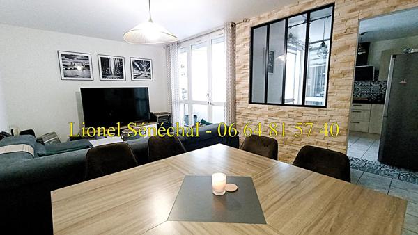 Appartement au RDC avec 2 balcons 4 pièces de 76 m2 secteur Pontlieue avec un accès direct au bord de l' huisne