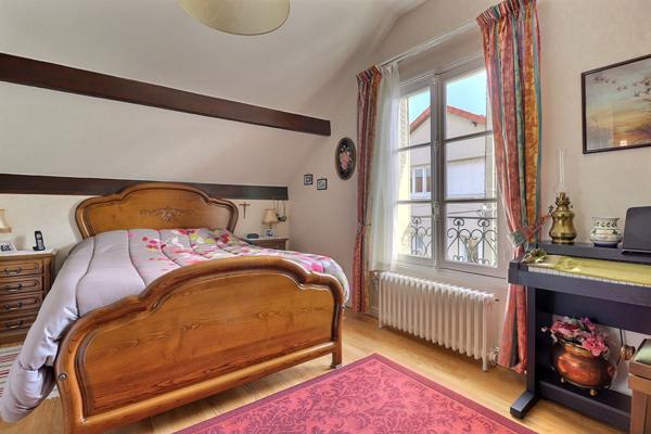 Maison Bois Colombes 4 pièce(s) 115 m2