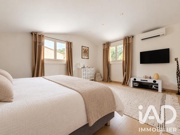 Maison à vendre 4 pièces 137 m² Auribeau-sur-Siagne