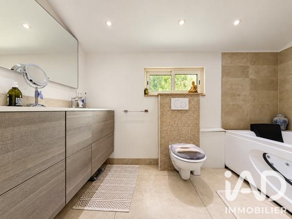 Maison à vendre 4 pièces 137 m² Auribeau-sur-Siagne