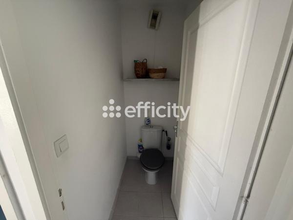Appartement
         3 pièces
        - 65 m² 292 000 € *