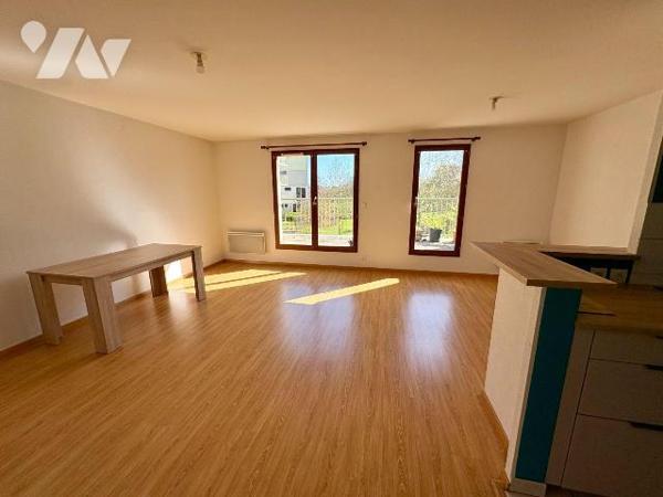 PACE - Beausoleil - Dans une copropriété de 2008, appartement situé au 1er étage (avec ascenseu...