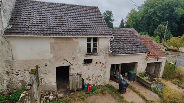 Maison familiale de 140 m² dépendances et jardin