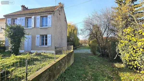 Maison à restaurer à vendre à Frignicourt dans la Marne (51300), ref : 51081/943