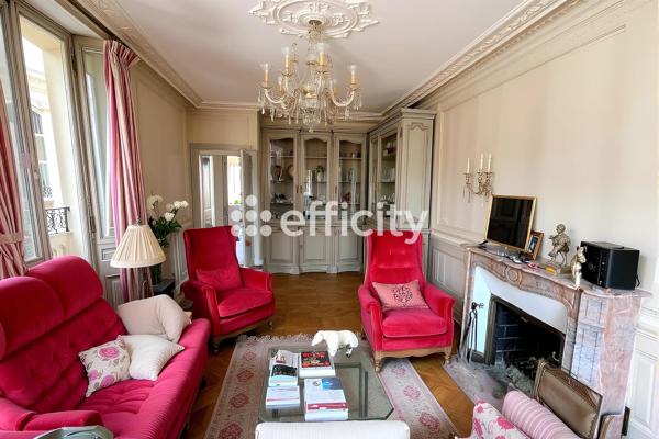 Maison 9 pièces - 233 m² Exclusivité efficity