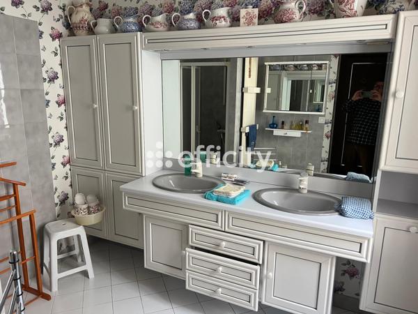 Maison 9 pièces - 233 m² Exclusivité efficity