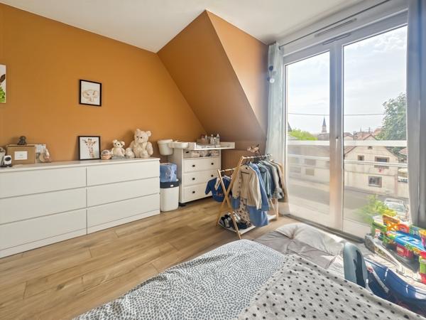 Appartement 4 pièces avec garage, parking, cave et extérieurs