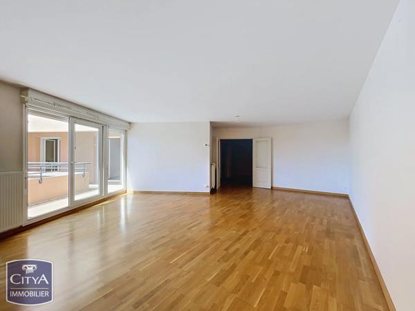 Appartement à vendre 4 pièces 105.06m² Chartres (28000)