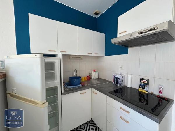 Appartement à louer 2 pièces 50.89m² Niort (79000)