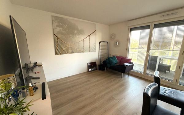 Appartement à louer    2 pièces •  Asnières-sur-Seine