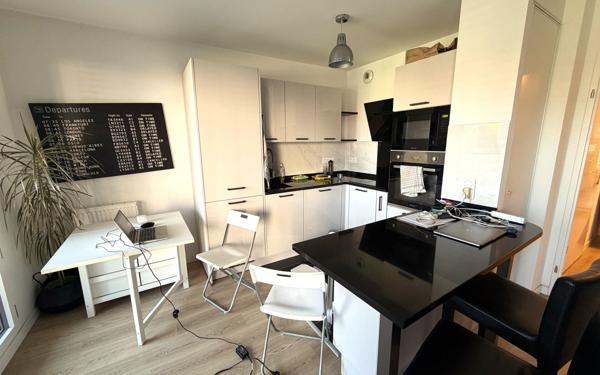 Appartement à louer    2 pièces •  Asnières-sur-Seine