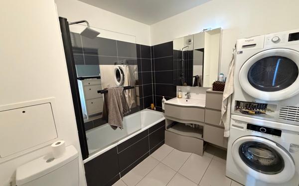 Appartement à louer    2 pièces •  Asnières-sur-Seine