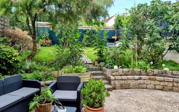 Maison à vendre    7 pièces • 127 m2 Rosny-sous-Bois