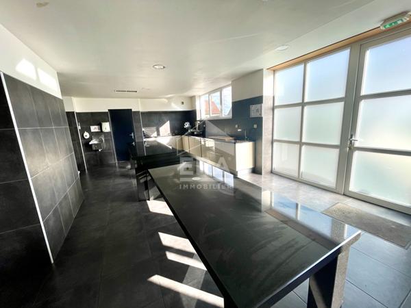 Ensemble immobilier Teteghem Coudekerque Village 420 m2