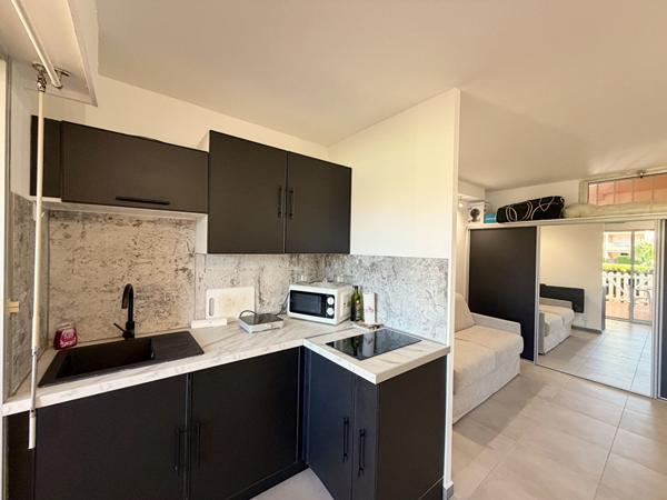 LE PRADET La Garonne - Appartement T1 - Parking