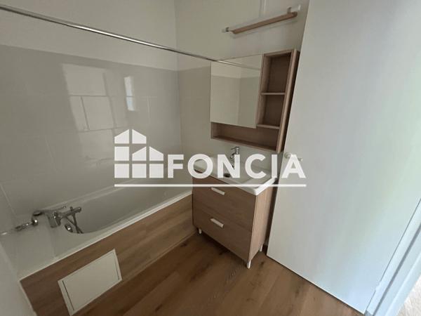 Location Appartement 4 pièces 69.82 m² - RCE PARC DU CHATEAU Merignac 33700