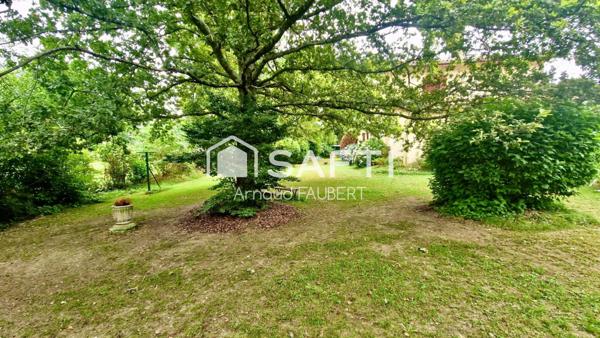 Maison T9 rénovée divisée en deux logements