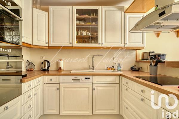 Maison 5 pièces de 124 m² à Chatou (78400)