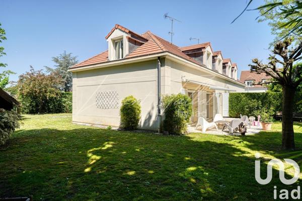 Maison 5 pièces de 124 m² à Chatou (78400)
