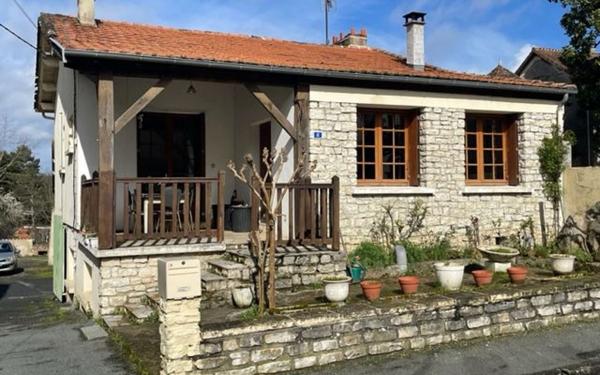 Maison à vendre    3 pièces •  Neuvic