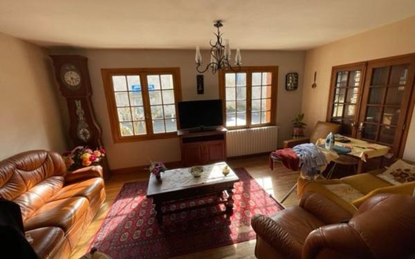 Maison à vendre    3 pièces •  Neuvic