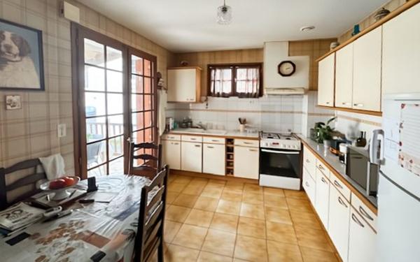 Maison à vendre    3 pièces •  Neuvic