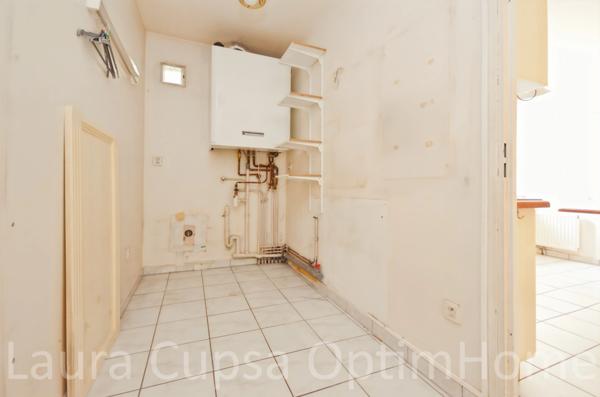 LIVRY GARGAN - 5 PIECES - 122,5 m² - RESIDENCE PIERRE DE TAILLE - ASCENSEUR - 2 BALCONS - DOUBLE BOX