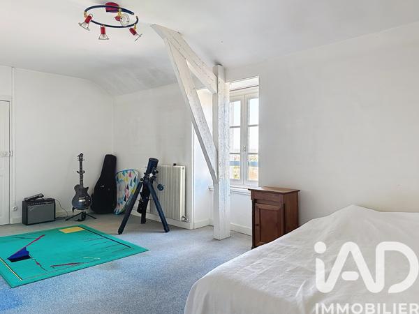 Maison à vendre 11 pièces 269 m² Parthenay