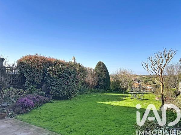 Maison à vendre 11 pièces 269 m² Parthenay