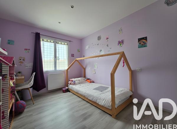 Maison à vendre 5 pièces 136 m² Saint-Just-Luzac