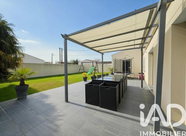 Maison à vendre 5 pièces 136 m² Saint-Just-Luzac