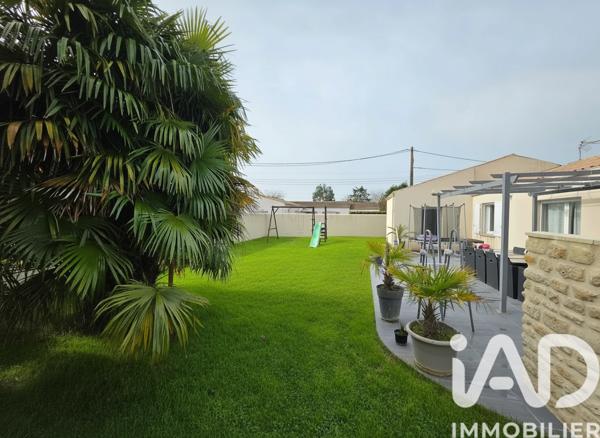 Maison à vendre 5 pièces 136 m² Saint-Just-Luzac