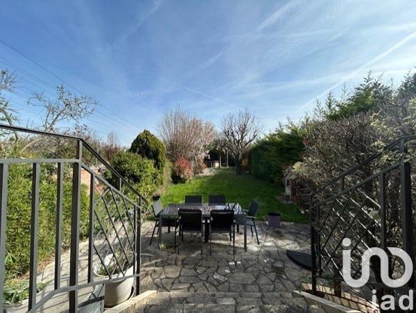 Maison 5 pièces de 131 m² à Chevilly-Larue (94550)