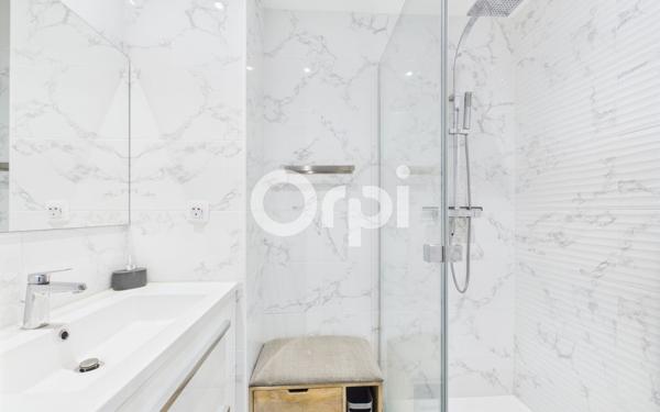 Appartement à vendre    3 pièces • 57,45 m2 Mandelieu-la-Napoule