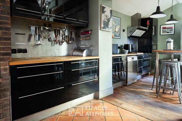 Maison familiale avec jardin arboré