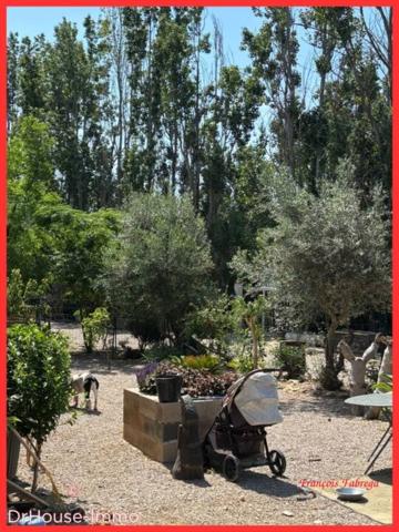 Bien immobilier à vendre 5 pièces de 320 m²