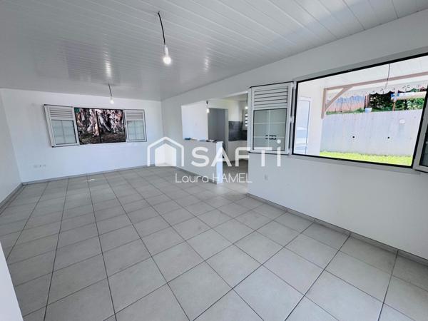 Maison neuve T4 vue sur les Pitons du Carbet.