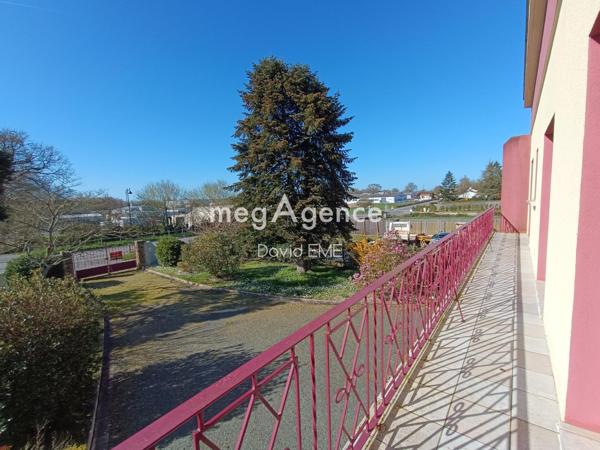 Maison à Aizenay, 85190 - 9 pièces 172m²