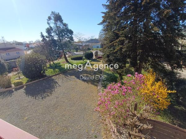 Maison à Aizenay, 85190 - 9 pièces 172m²