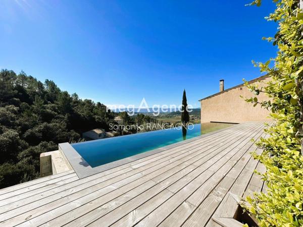 Maison à TARADEAU, 83460 - 6 pièces 150m²